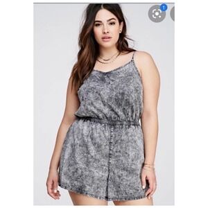 Forever 21 Plus Size 3X Grey Acid Wash Cotton Romper Sleeveless Jumpsuit NWT
